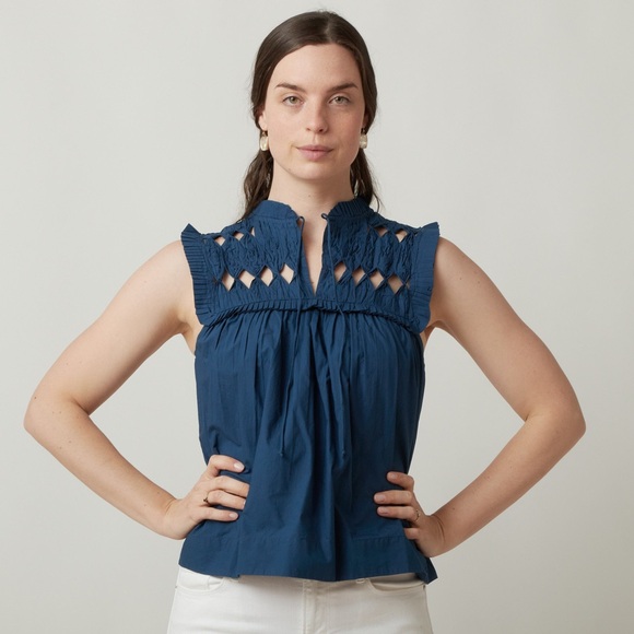 V de Vinster Navy Birdy Sleeveless Blouse Top